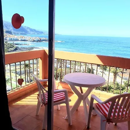 Alfa Omega Puerto de la Cruz (Tenerife)